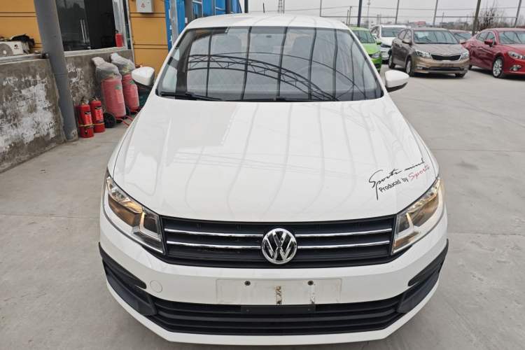 Used Volkswagen Santana 2016 1.6L Manual Fashion Edition