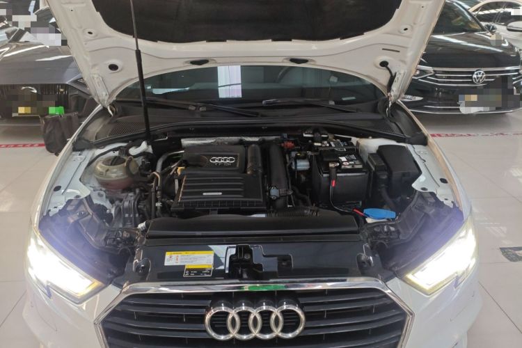 Used Audi A3 2019 Limousine 35 TFSI Fashion Edition China V standard
