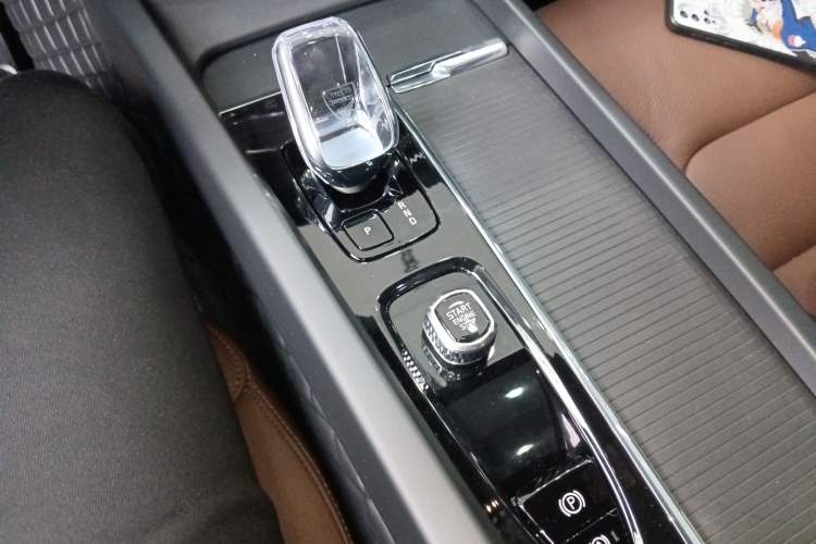 Used Volvo S60 2024 B4 Zhiyi Luxury Edition
