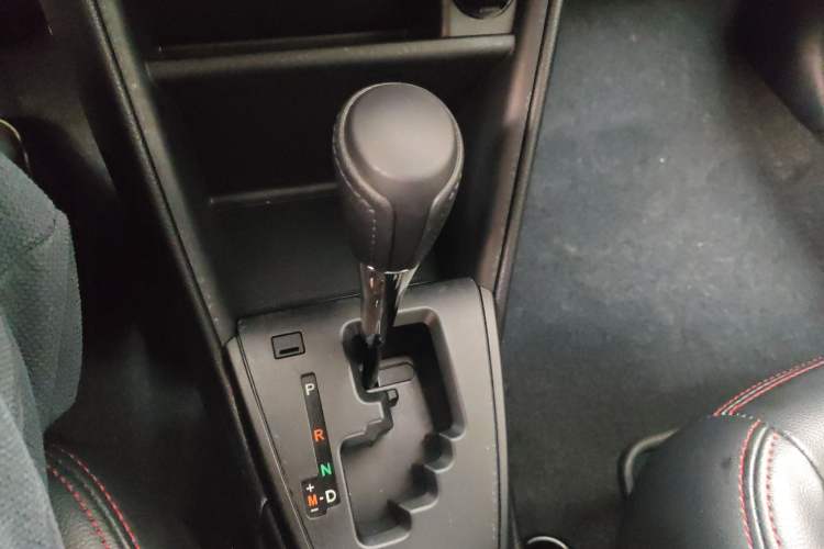 Used Toyota YARiS L 2016 Revised 1.5E CVT Charming Edition