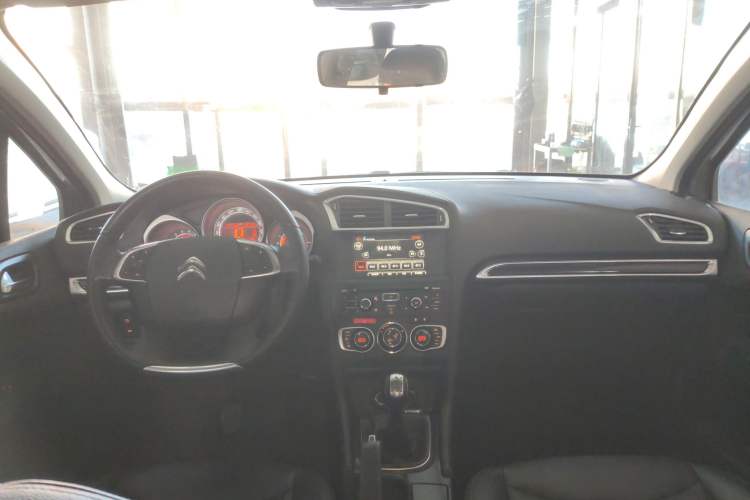 Used Citroen C4L 2014 1.8L Intelligent Drive Manual Version – Dynamic Edition
