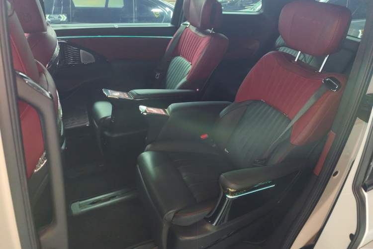 Used GAC Trumpchi M8 2023 Zongshi Series Dual-Motor YuZun Edition
