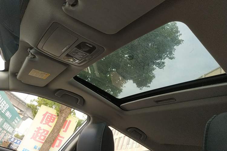 Used Geely Auto GX7 2015 Classic Edition 1.8L Manual Urban Model China IV
