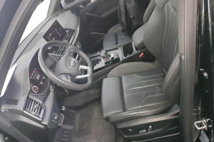 Used Audi Q5L 2024 45 TFSI Luxury Dynamic Model