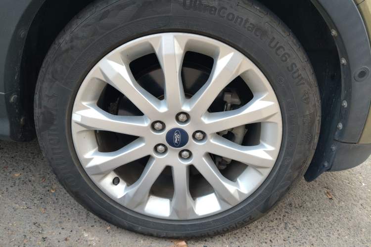 Used Ford Kuga 2013 2.0L GTDi Four-Wheel Drive Premium Model
