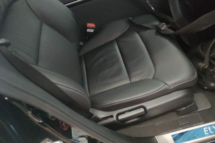 Used Honda Elysion 2019 2.0L Hybrid Luxury Edition
