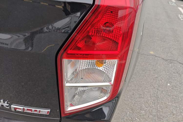 Used Wuling Hongguang PLUS 2019 1.5T Manual Standard Edition 5 Seats
