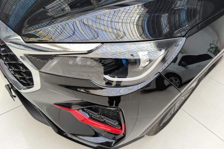 Used JETOUR X70 2023 1.5T DCT Overpass PRO+ Edition 7 Seats
