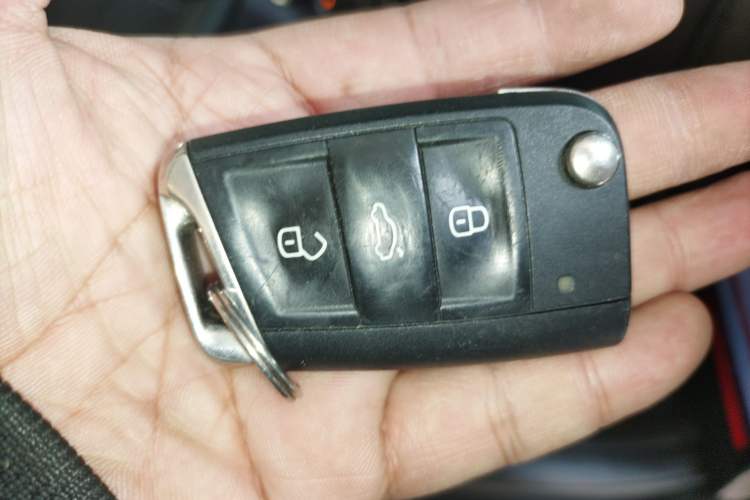 Used Volkswagen Tiguan L 2018 280TSI Automatic Two-Wheel Drive Comfort Edition
