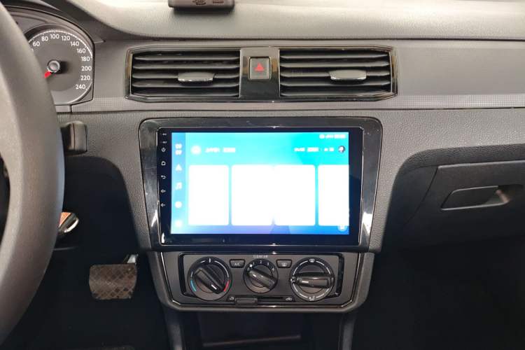 Used Volkswagen Santana 2018 1.5L Automatic Fashion Edition