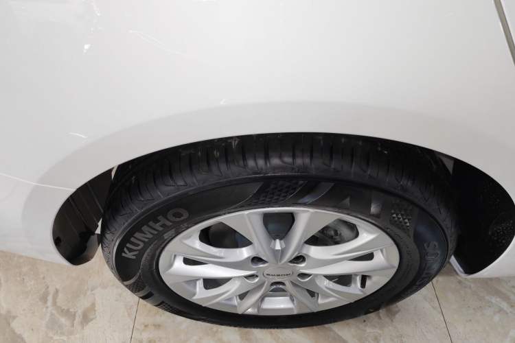 Used Roewe i5 2026 Model 1.5L CVT Luxury Edition