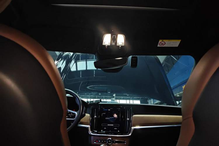 Used Volvo S90 2022 B5 Zhiyi Luxury Edition