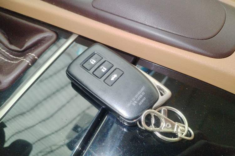 Used Lexus ES 2015 200 Elite Edition
