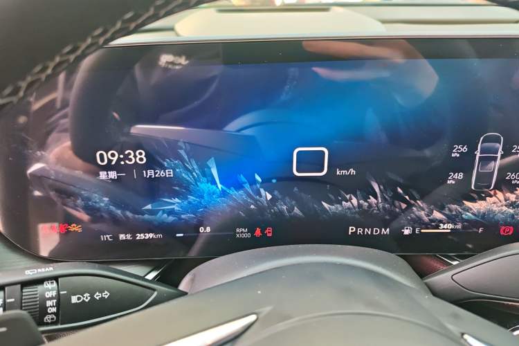 Used Buick Envision 2026 Model Equinox Plus 28T Two-Wheel-Drive Platinum Edition
