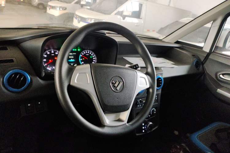 Used Foton Intelligent Blue Elf E7 2024 All-Electric Van Flat Roof 2 Seats CATL 46.36 kWh