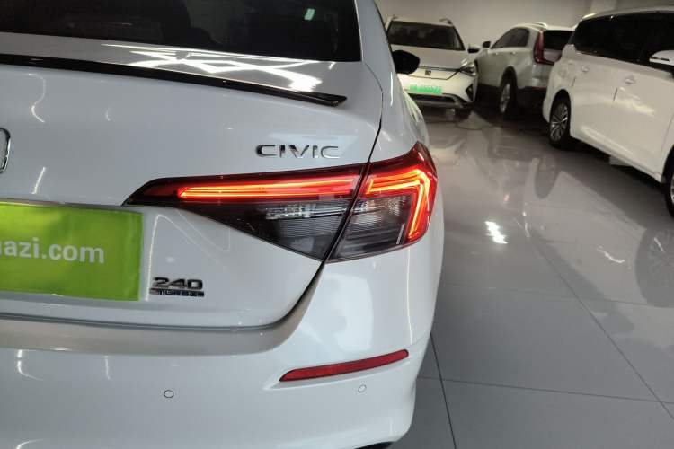 Used Honda Civic 2022 240TURBO CVT Dynamic Edition
