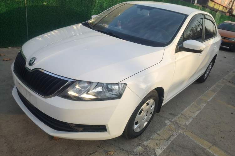 Used Skoda Rapid 2019 1.5L Manual Standard Edition