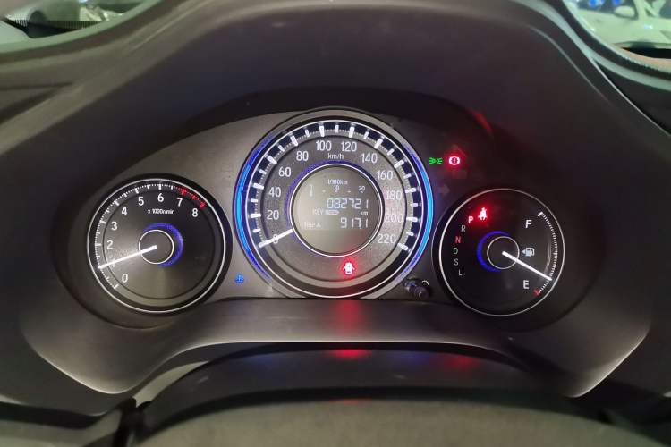 Used Honda Crider 2016 1.8L CVT Luxury Edition
