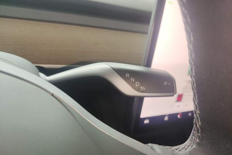 Used Tesla Model Y 2022 Rear-Wheel-Drive Version
