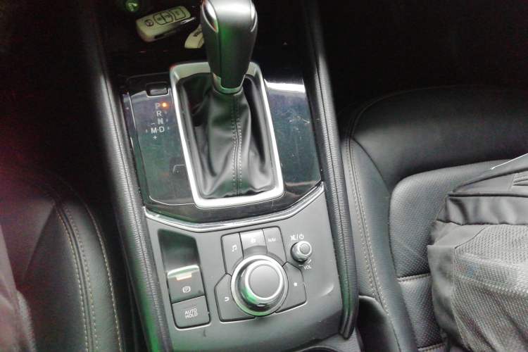 Used Mazda CX-5 2020 Revised Version 2.0L Automatic Two-Wheel Drive ZhiZun Trim
