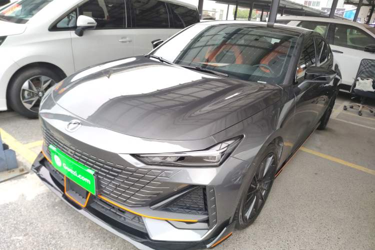 Used Changan UNI-V 2023 1.5T Sport Edition