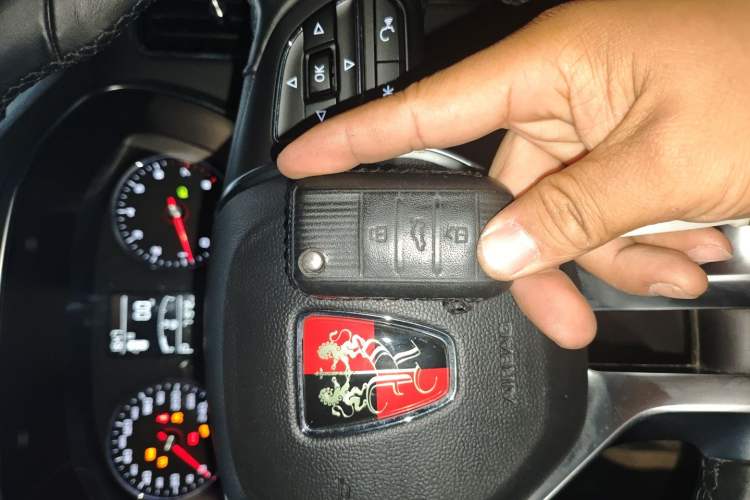 Used Roewe RX5 2018 20T Two-Wheel Drive Automatic Flagship Edition
