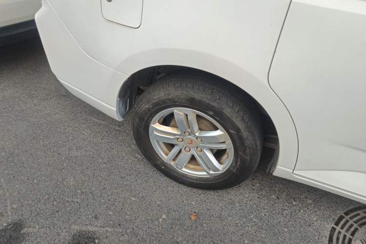 Used Wuling Hongguang PLUS 2019 1.5T Manual Standard Version 7 Seats
