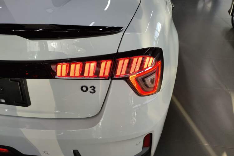 Used Lynk & Co 03 2022 2.0TD DCT JingPro
