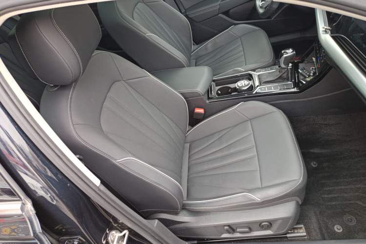 TDK.VehicleDetails.img