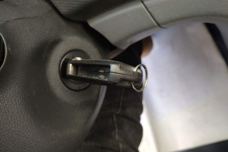 Used Hyundai Verna (older generation) 2014 1.4L Manual Smart GLS Trim
