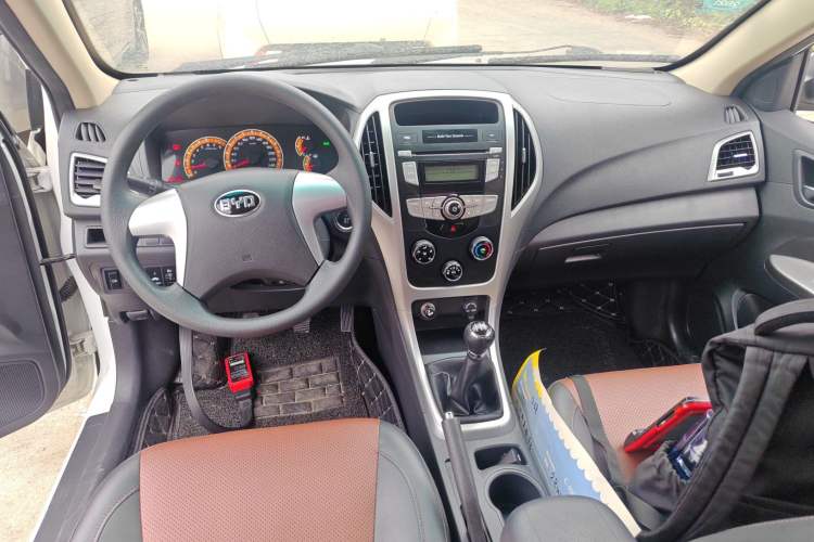 Used BYD F3 2015 Energy-Efficient Model 1.5L Manual Comfort Edition