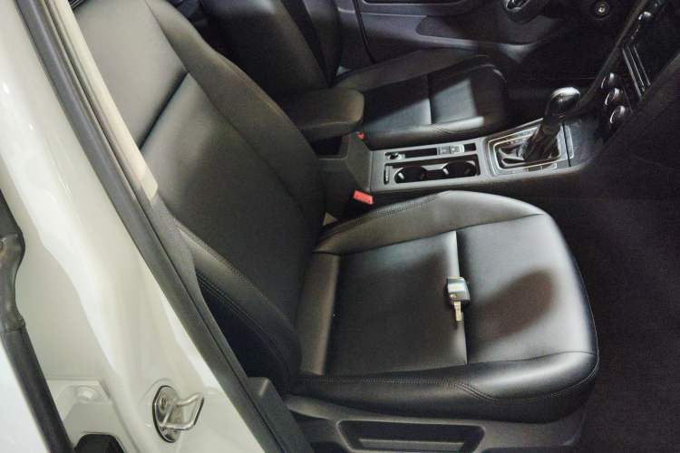 Used Volkswagen Golf 2019 200TSI DSG Comfort & Ambition Edition China VI Standard