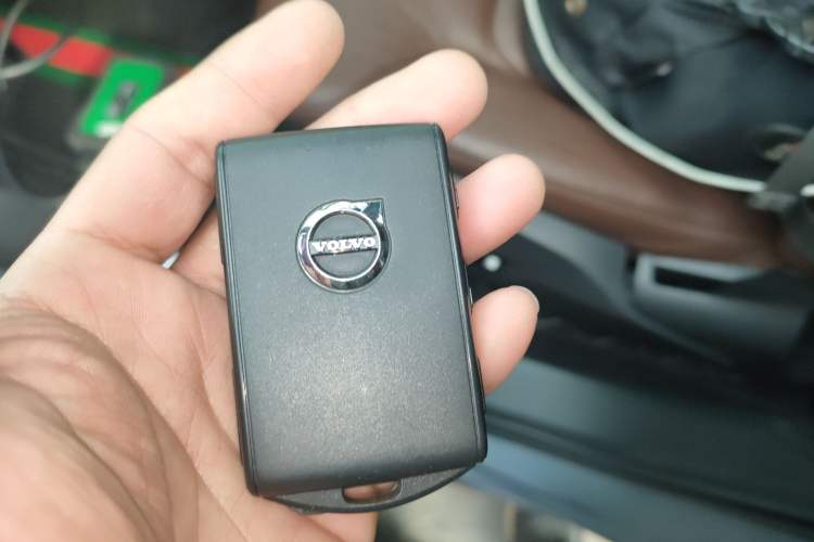 Used Volvo XC60 2018 T5 4x4 Zhiyi Edition
