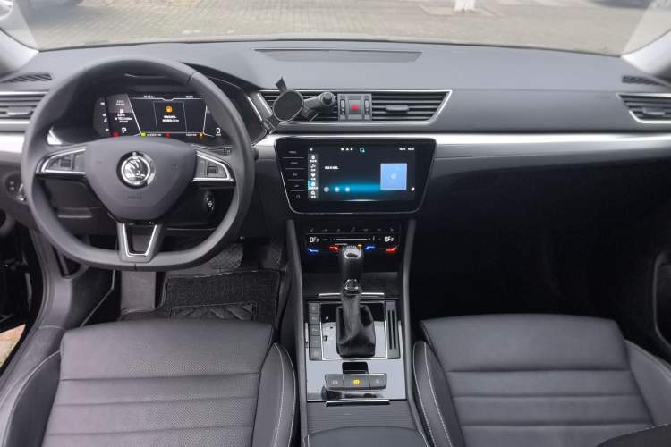 Used Skoda Superb 2023 Facelifted TSI280 DSG Luxury Edition
