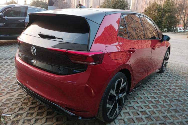 Used Volkswagen ID.3 2026 Smart Edition Advanced Intelligent GTX Kit Model
