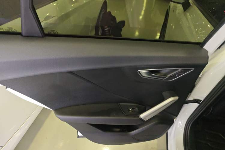 Used Audi Q2L 2021 35 TFSI Progressive Dynamic Edition