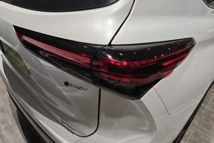 Used Toyota Highlander 
