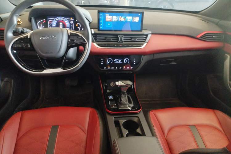 Used Dongfeng Aeolus Yixuan 2022 230T Automatic Adaptive-Beam Knight Edition
