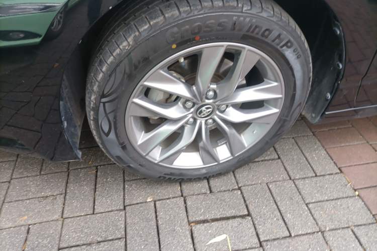 Used Toyota Avalon 2019 2.0L Ambition Edition China VI
