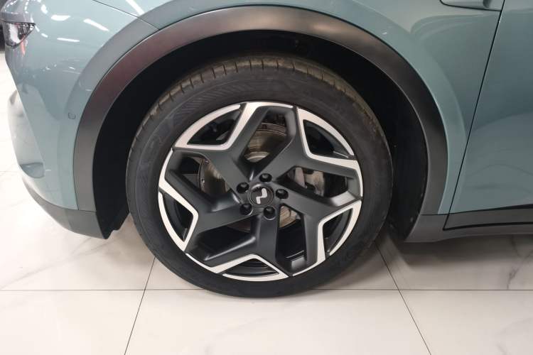 Used ONVO L60 2024 60 kWh Rear-Drive Version