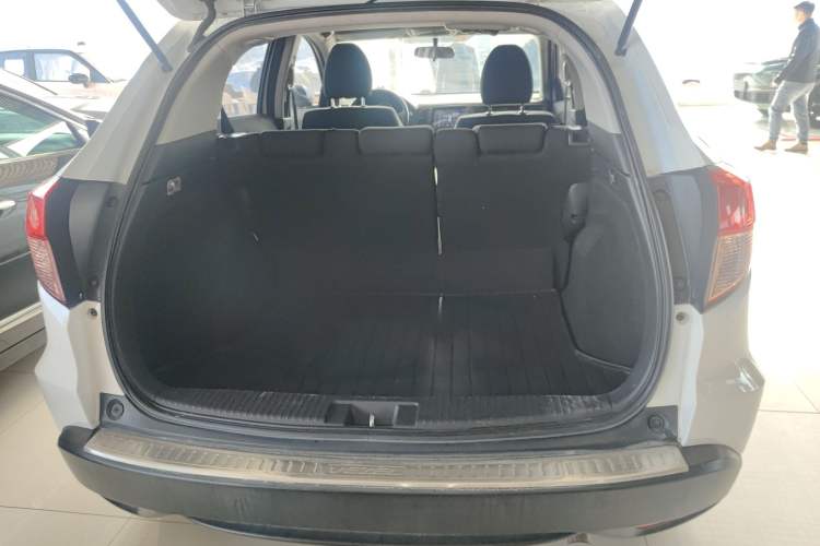 Used Honda Vezel 2015 1.5L CVT two-wheel drive Comfort trim