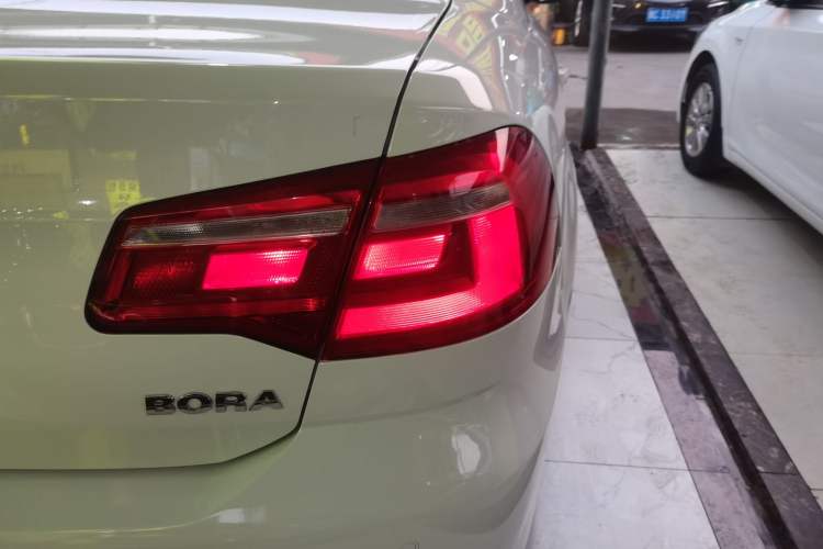 Used Volkswagen Bora 2014 1.6L Automatic Comfort Model