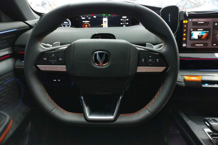 Used Changan UNI-V 2022 1.5T Prestige Version
