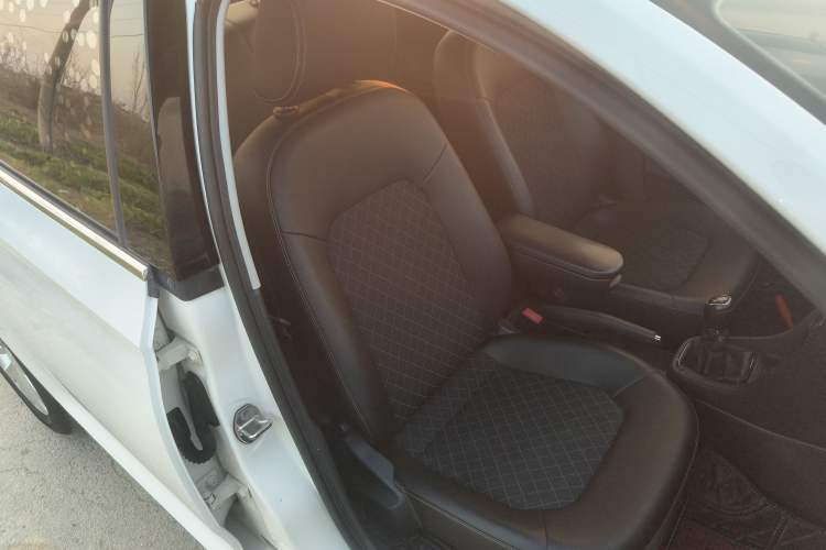 Used Skoda Rapid 2018 1.6L Manual Comfort Edition
