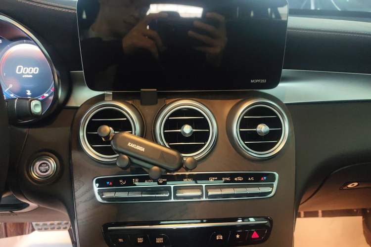 Used Mercedes-Benz GLC 2020 GLC 300 L 4MATIC Dynamic Edition