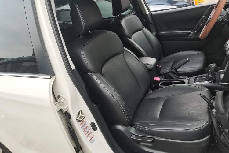 Used Subaru Forester 2016 2.0i Fashion Navigation Edition
