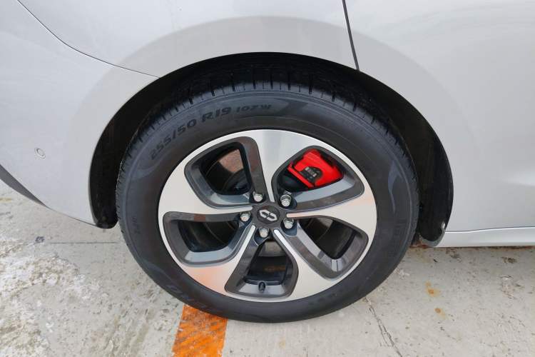 Used Hima AITO M5 2022 Range-Extended Rear-Drive Standard Version