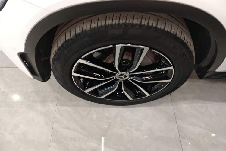 Used Mercedes-Benz GLC 2022 Facelift GLC 260 L 4MATIC Luxury Edition
