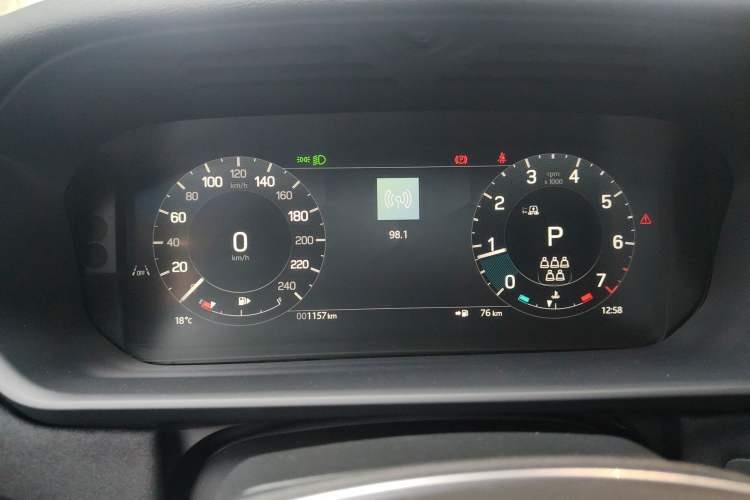 Used Land Rover Discovery 2024 360 PS S