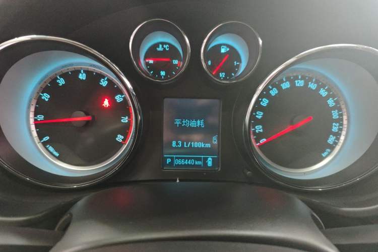 Used Buick Regal 2015 1.6T Leading Technology Model
